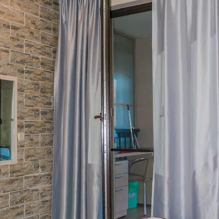 апартамент и студио фантазия - Life Apartmán *