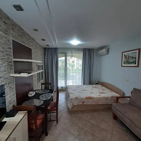 Apartmán апартамент и студио фантазия - Life